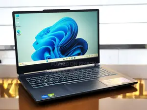 Laptop MSI Cyborg 15 8GB Intel Core i5 SSD 512GB