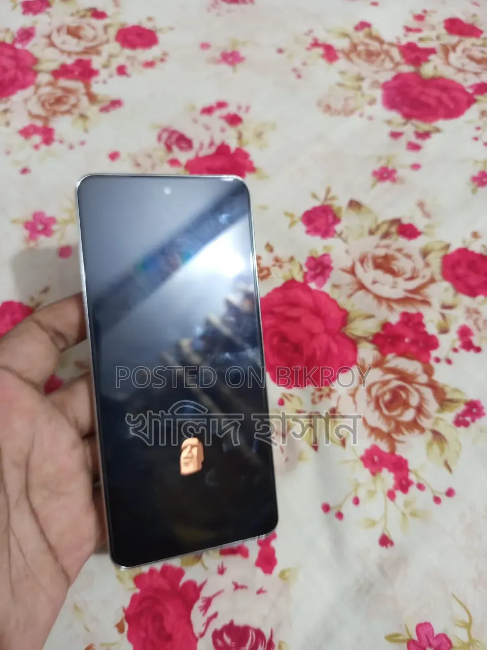 আইকিউও ২৫৬ জিবি সাদা