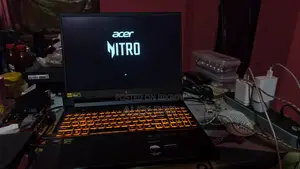 Laptop Acer Nitro V 16 AI 16GB AMD Ryzen 7 SSD 512GB