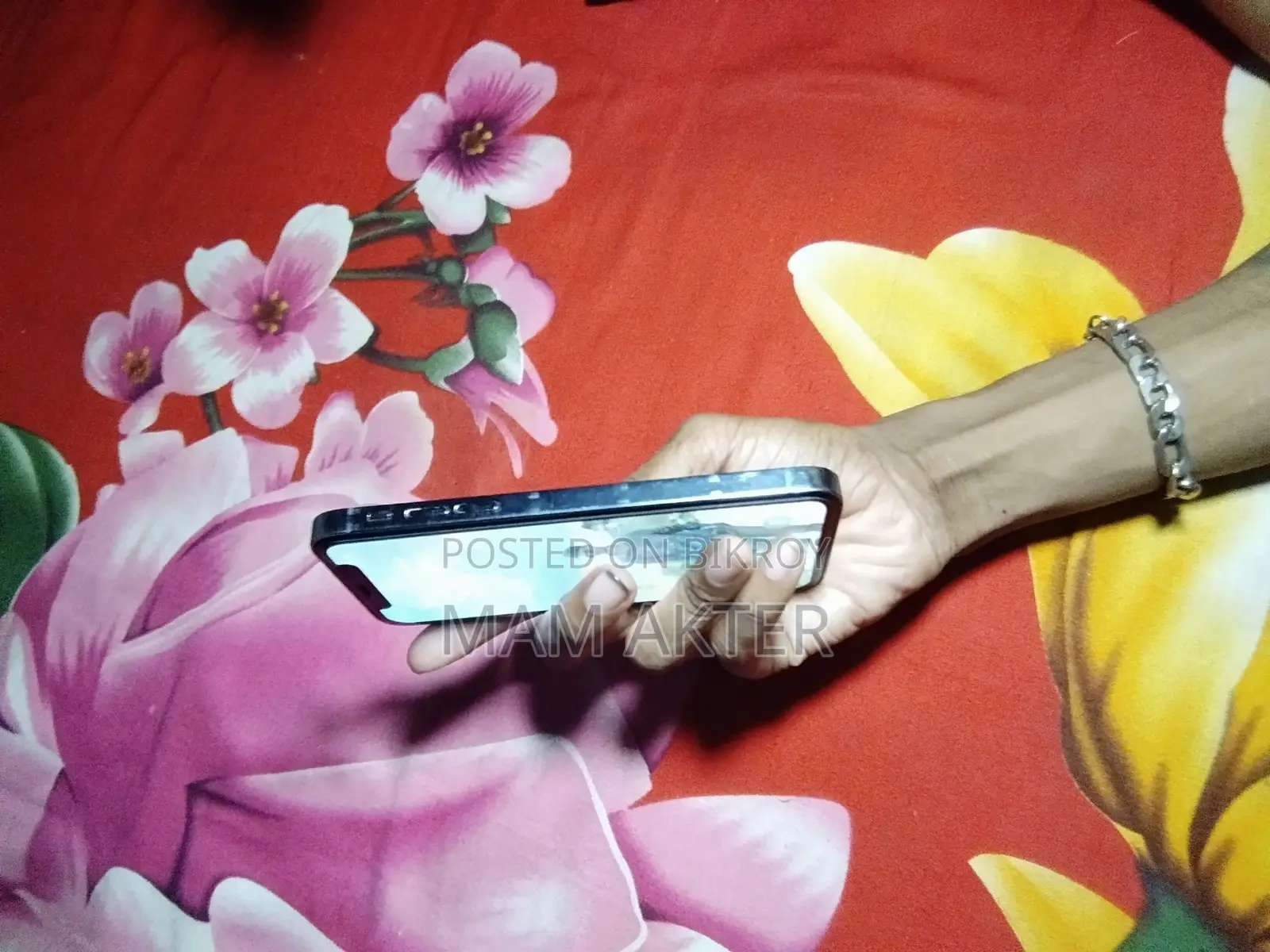 অ্যাপল আইফোন ১২ ৬৪ জিবি নীল