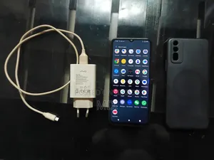 ভিভো ওয়াই২০ ৬৪ জিবি কালো