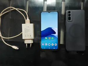 ভিভো ওয়াই২০ ৬৪ জিবি কালো