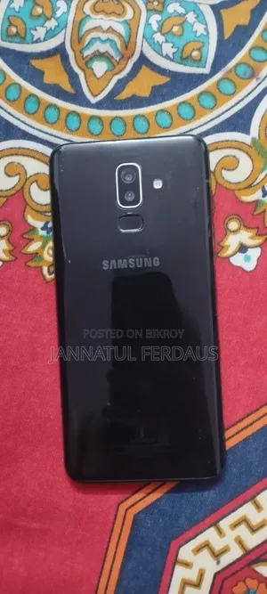 স্যামসাং গ্যালাক্সি জে৮ ৬৪ জিবি কালো