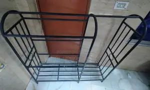 স্টিলের আলনা