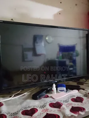 Walton Smart TV 32 Inch ( Sudu Penel Nsto)