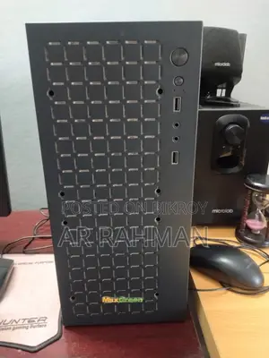 Desktop Computer Lenovo 16GB AMD Ryzen SSD 256GB