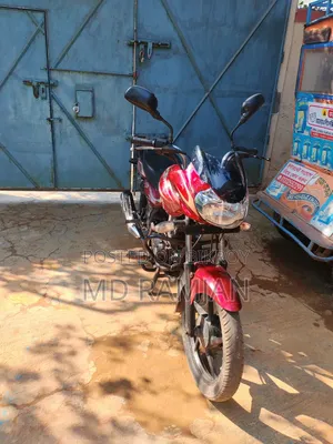 Bajaj Discover 100 2015 Red