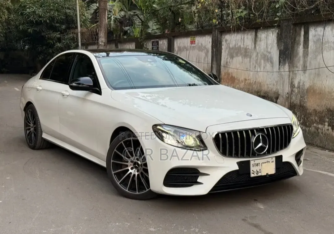 Mercedes-Benz E-Class 2016 White