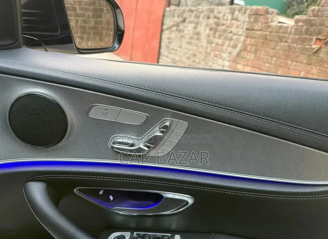 Mercedes-Benz E-Class 2016 White