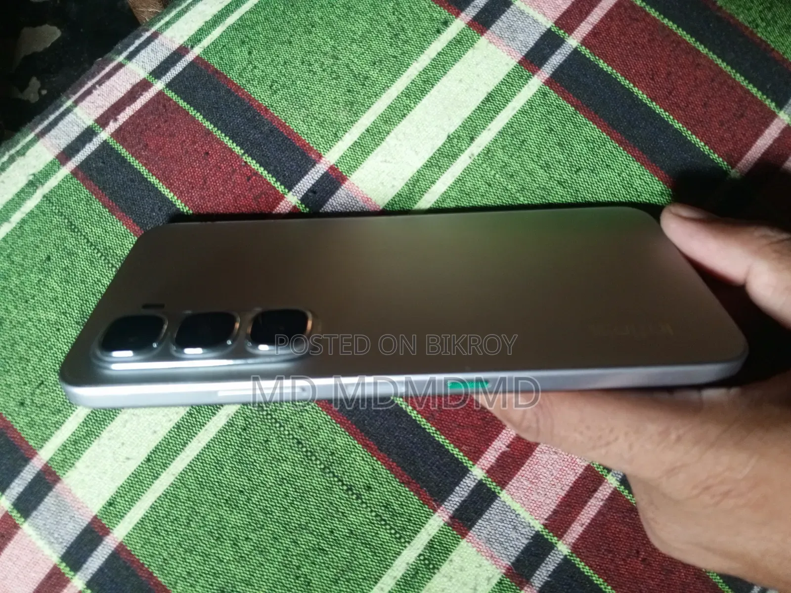 Infinix Hot 60 128 GB White