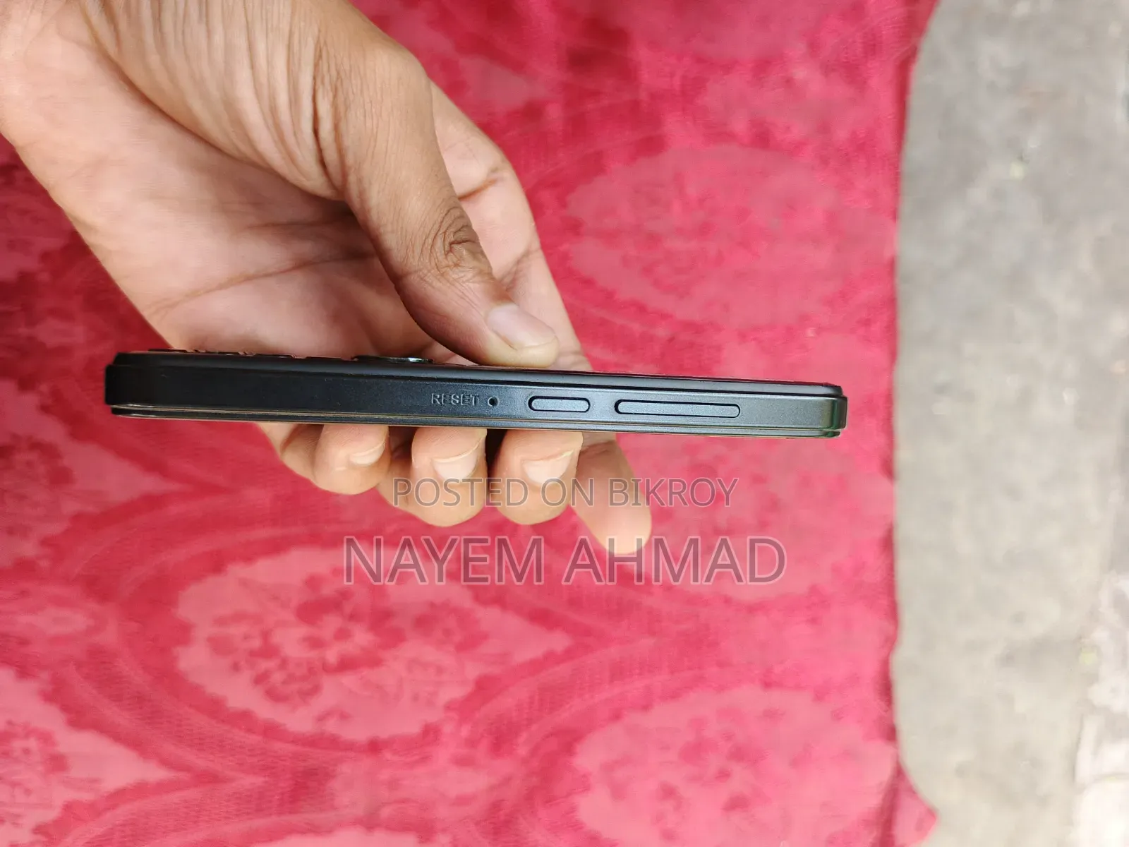 Symphony S72 Black