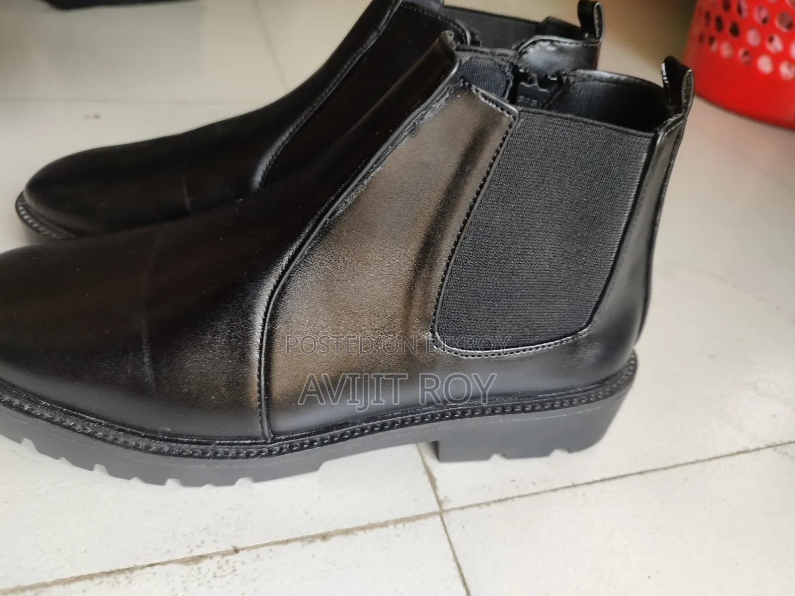Clean Leather Chelsea Boot