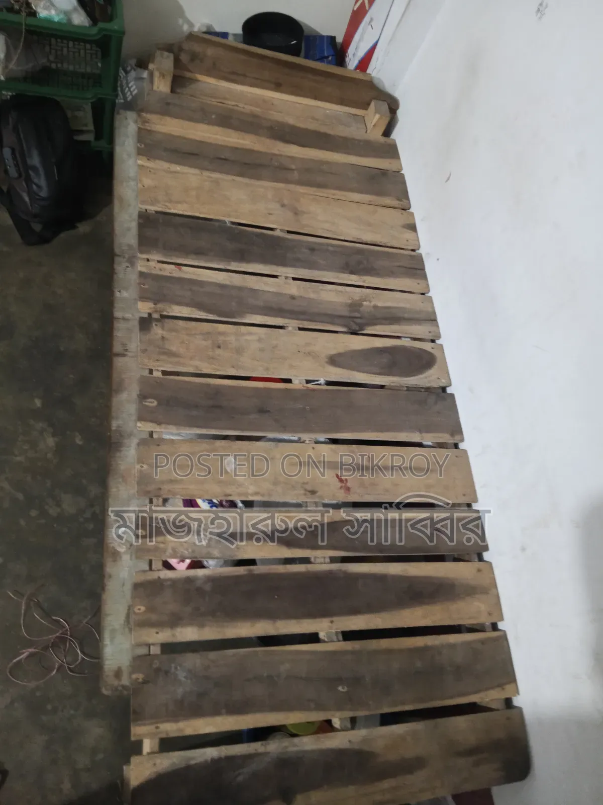 Single bed for sale