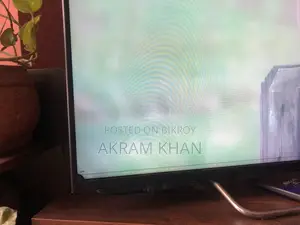 পুরাতন টিভি। ডিসপ্লে নষ্ট