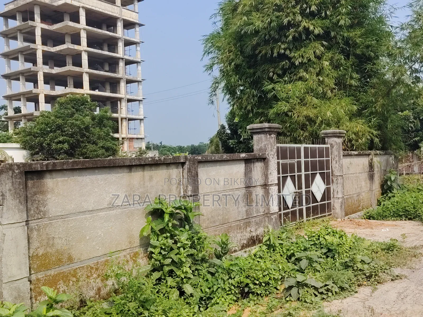 South-facing 7.5 katha in sector number 10