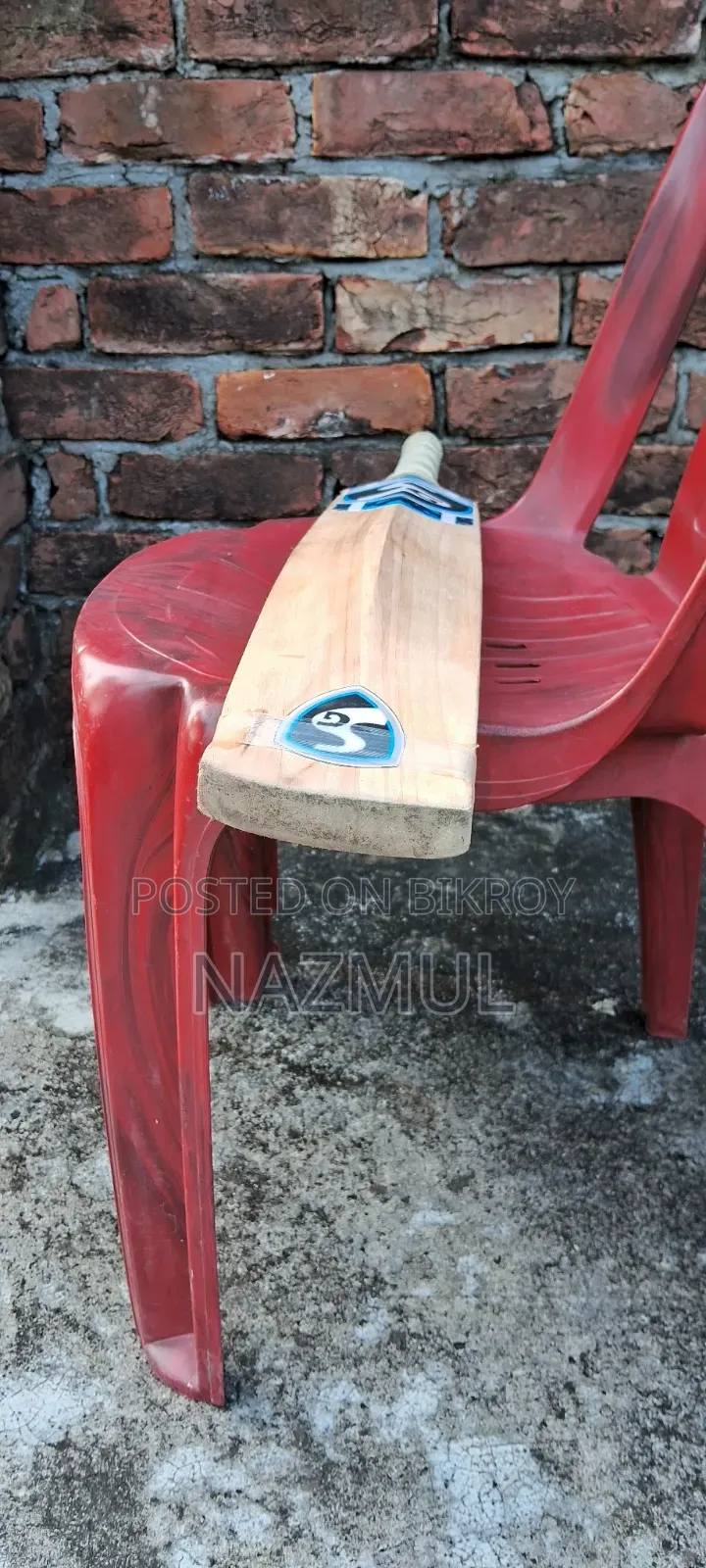 এসজি ইংলিশ উইলো ক্রিকেট ব্যাট বিক্রির জন্য জরুরি বিক্রি