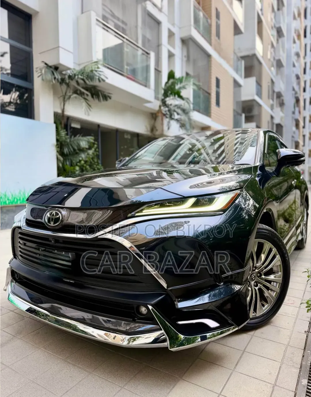 Toyota Harrier 2.0 2020 Black