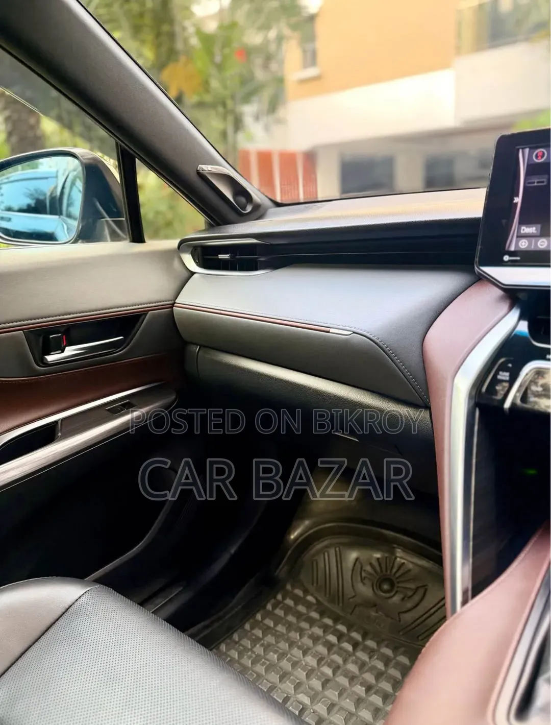 Toyota Harrier 2.0 2020 Black