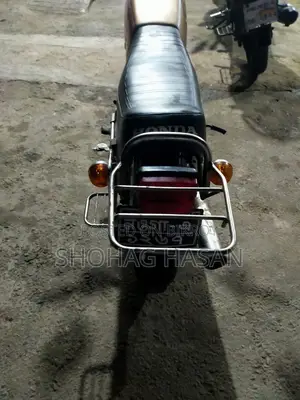 মোটরসাইকেল ২০০৪ রেড