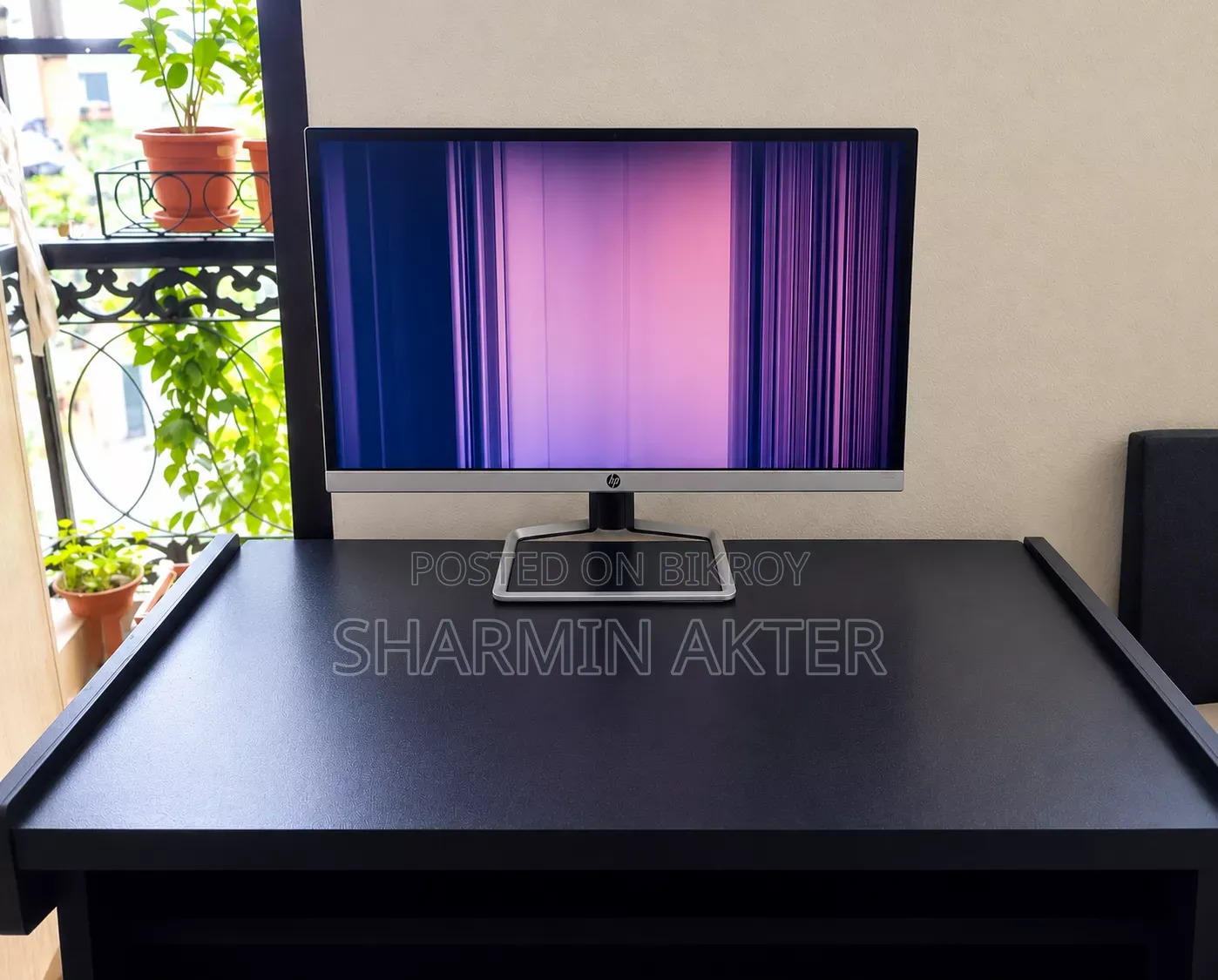 Monitor 22 Inch HP Brand (Display Broken)