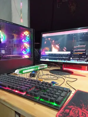 Desktop Computer 8GB Intel Core i5 HDD+SSD 750GB