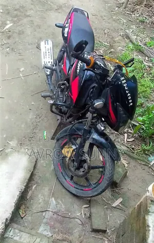 মোটরসাইকেল ২০১৯ ব্ল্যাক