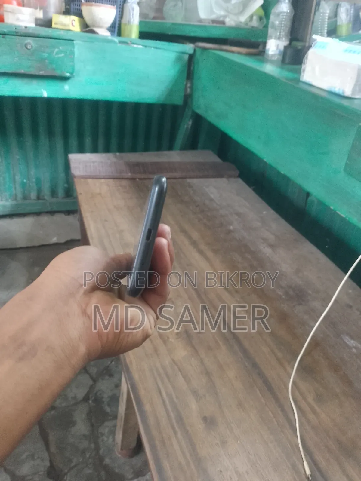 Sunphone 32 GB Black