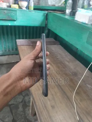 Sunphone 32 GB Black
