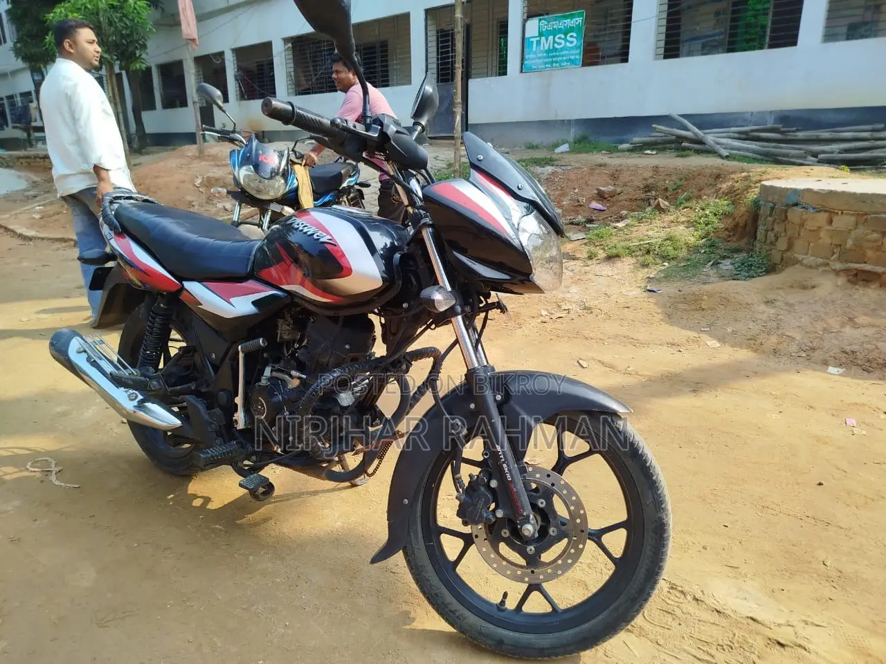 New Bajaj Discover 110 2023 Black