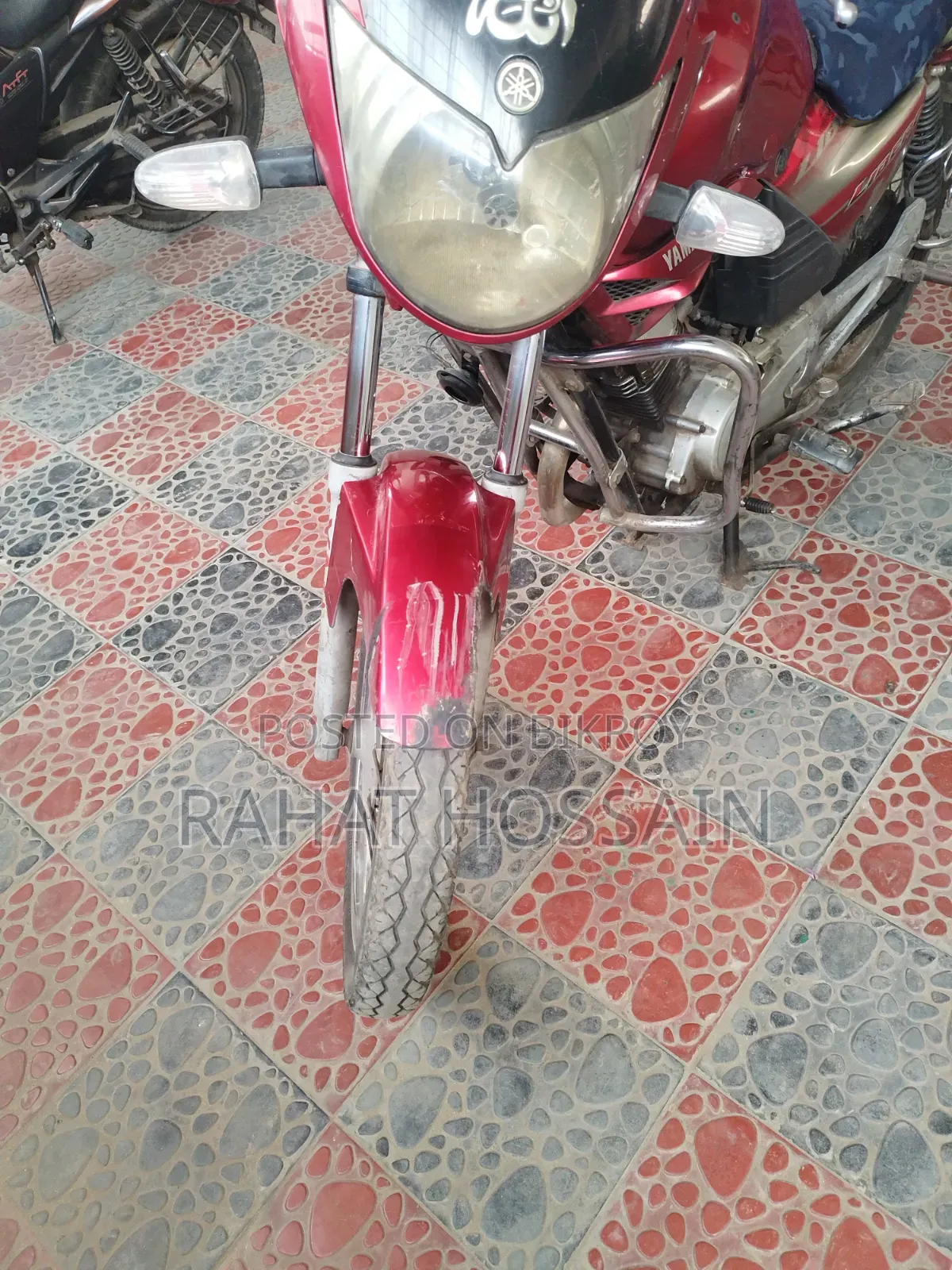 ইয়ামাহা ২০০৫ রেড