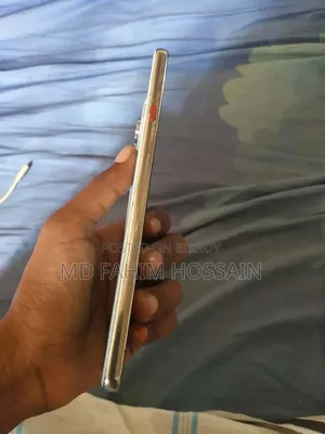 Tecno Camon 40 256 GB Silver
