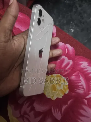 অ্যাপল আইফোন ১২ ১২৮ জিবি হোয়াইট