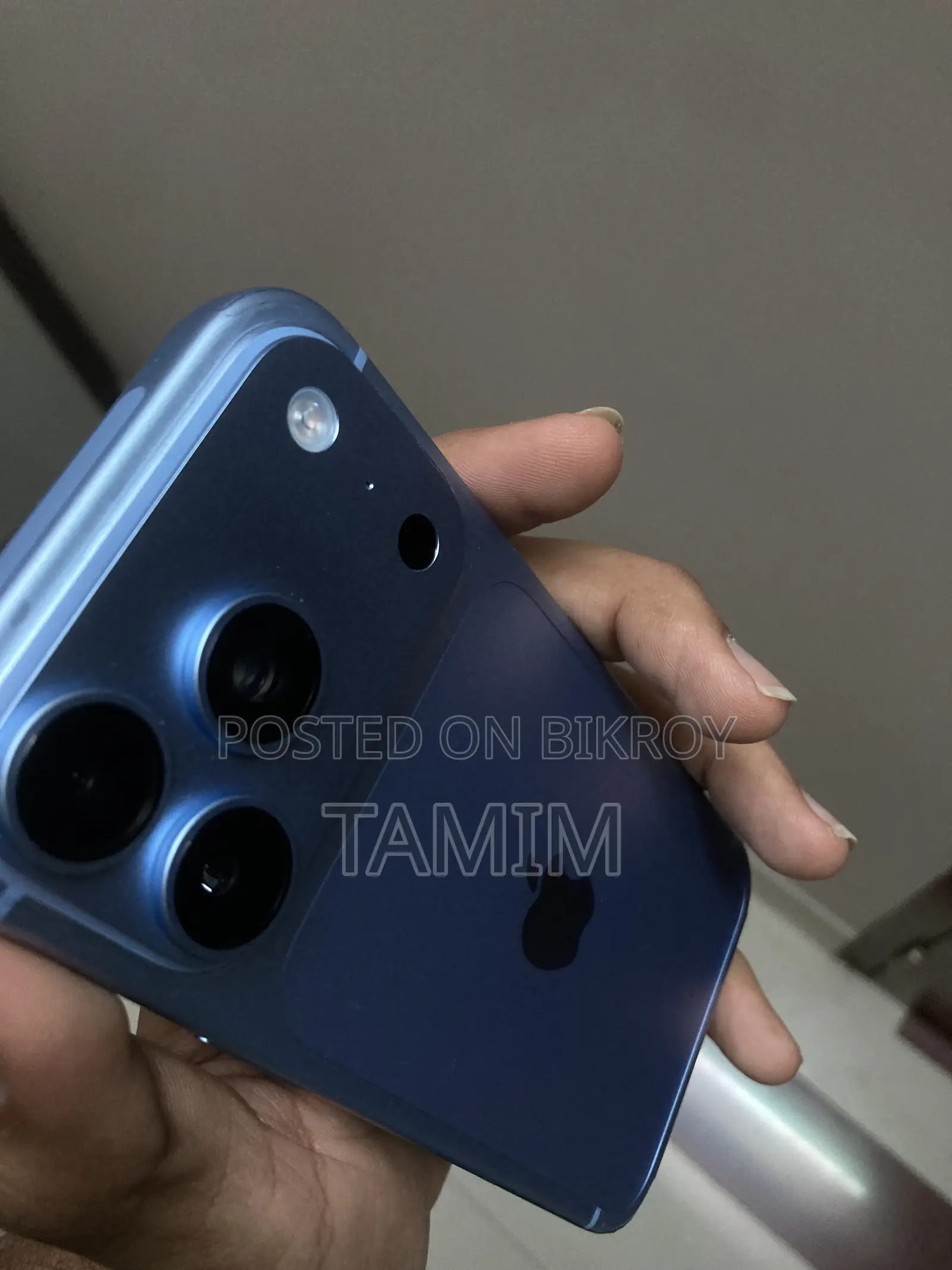অ্যাপল আইফোন ১৮ প্রো ২৫৬ জিবি ব্লু