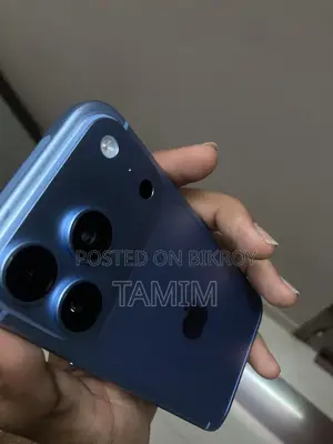 অ্যাপল আইফোন ১৮ প্রো ২৫৬ জিবি ব্লু