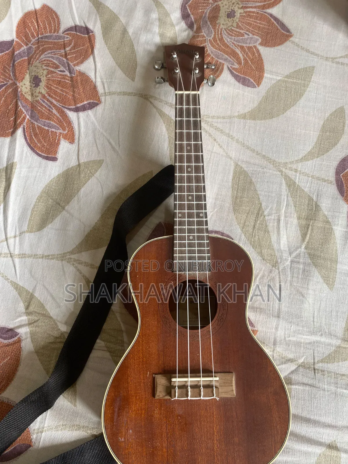 ইউকুলেলে ২৪ ইঞ্চি