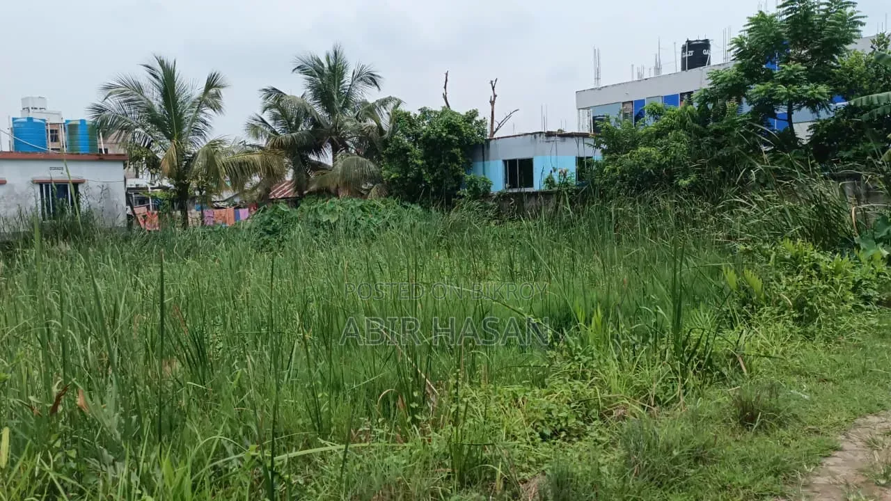 4 katha land for sale at plot no. 6 on the right entering Ibrahim Road, Krishnanagar/Fatehabag