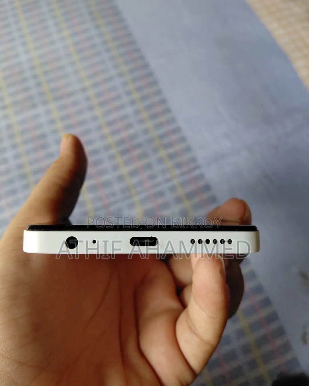 টেকনো স্পার্ক ১০ প্রো ১২৮ জিবি