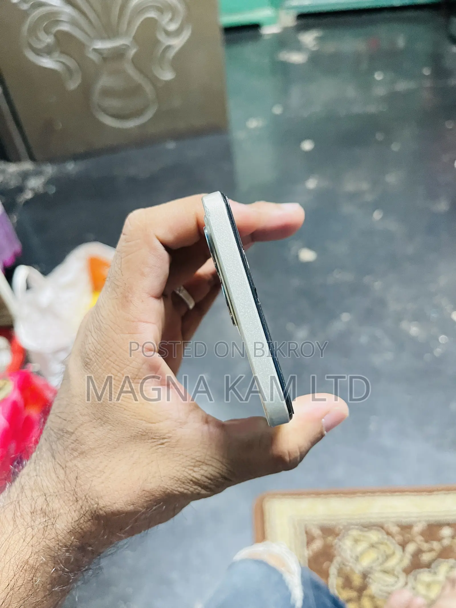 রিয়েলমি সি৫৩ ১২৮ জিবি গোল্ড