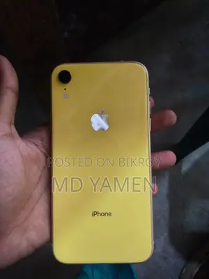 Apple iPhone XR 64 GB Yellow