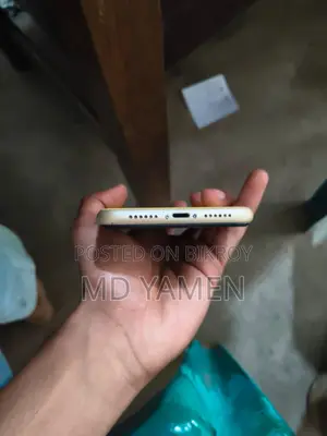 Apple iPhone XR 64 GB Yellow