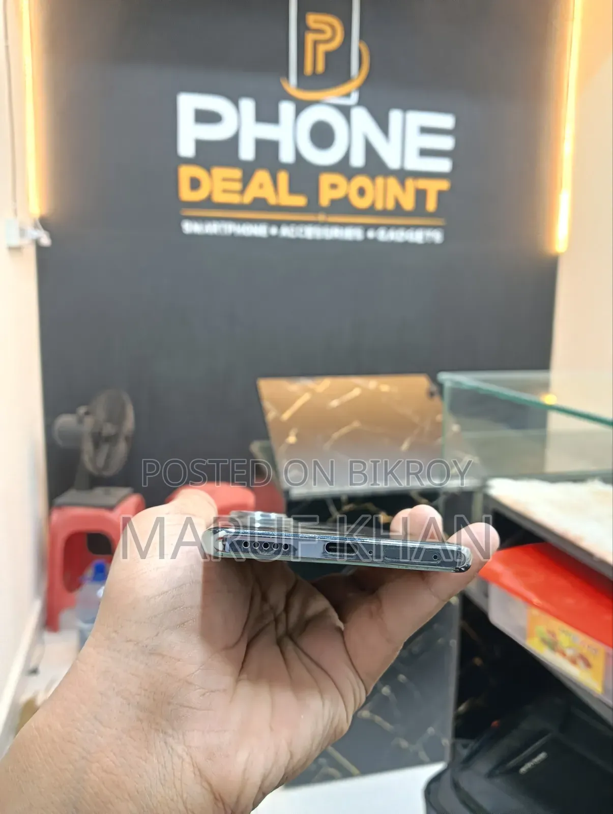 iQOO 256 GB Gray