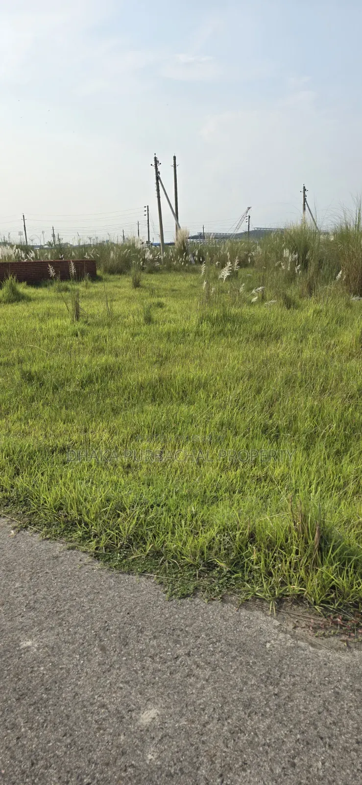 রাজউক পূর্বাচল ৪০ ও ৩০ ফুট দক্ষিণমুখী পার্ক ভিউ প্লট বিক্রি
