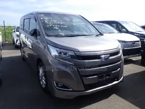 Toyota Noah 1.8 FWD Hybrid (7 Seater) 2021 Brown