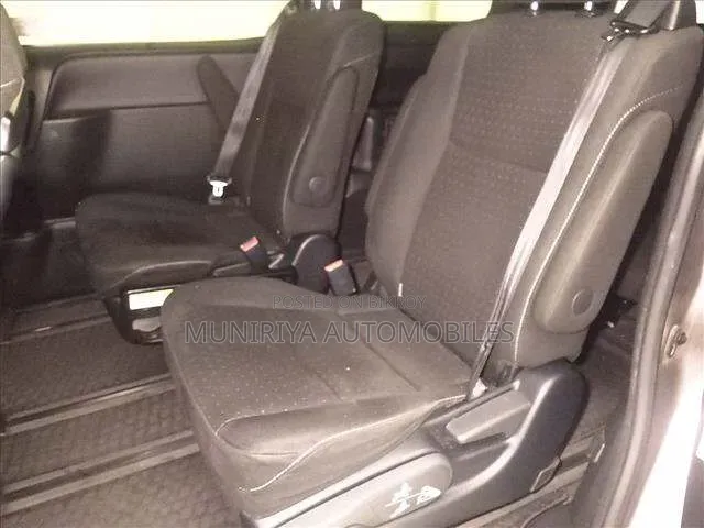 Toyota Noah 1.8 FWD Hybrid (7 Seater) 2021 Brown