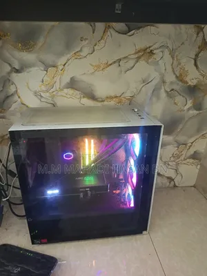 Desktop Computer Asus 16GB AMD Ryzen 5 SSD 512GB