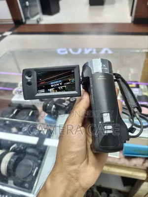 ​ Sony Handycam HDR-CX405 (Full HD Video Camera)