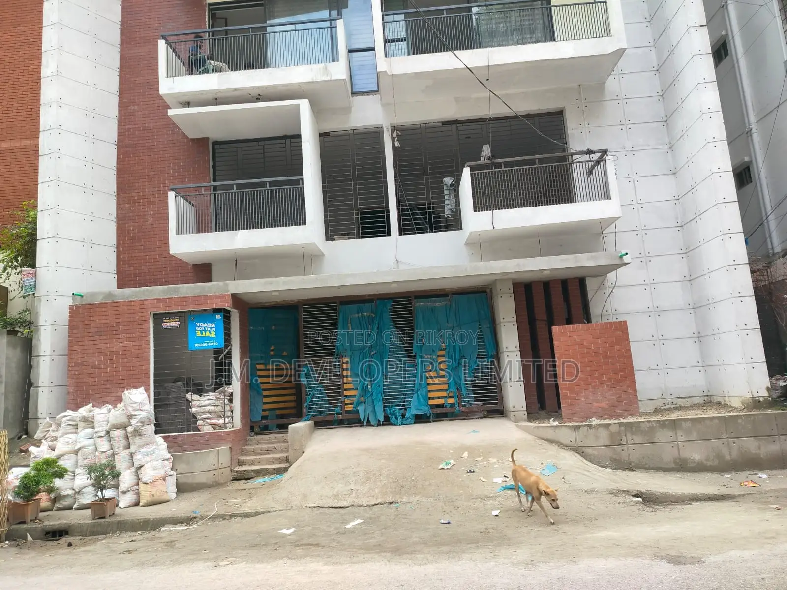 মিরপুরের জে.এম. সালাম ভিলায় ৩ বেডরুমের অ্যাপার্টমেন্ট বিক্রয়ের জন্য
