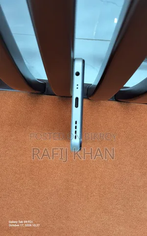 Realme V30 128 GB Gold