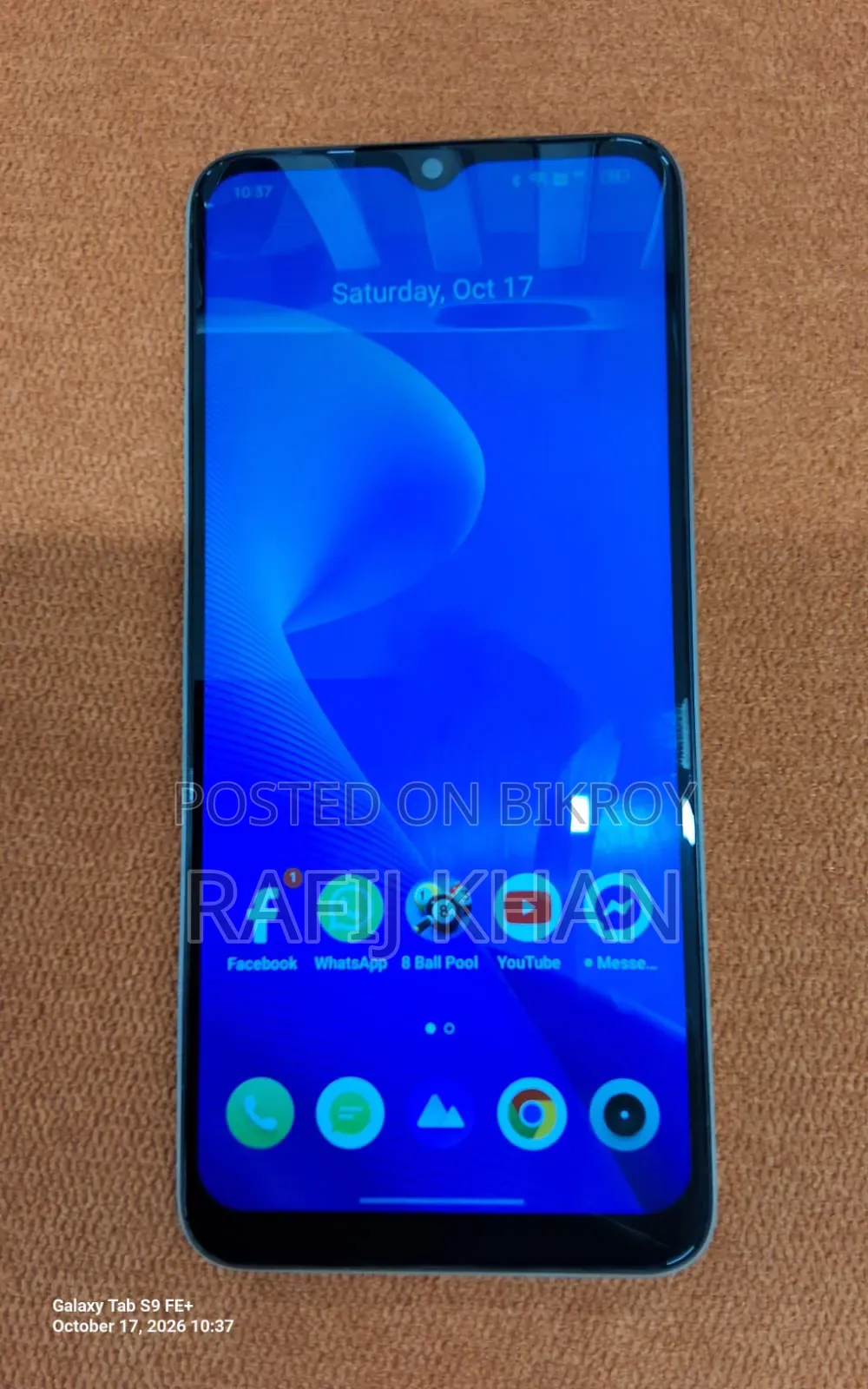 Realme V30 128 GB Gold