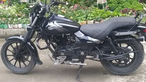 Bajaj Avenger 160 Street 2022 Black
